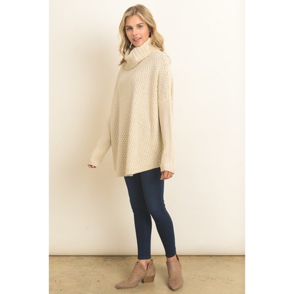 LAST 1๏ธโฃ Remy Cozy Turtleneck Sweater - Picture 6 of 8