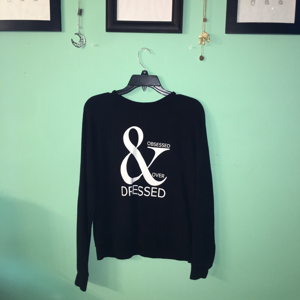 Obsessed & Over Dressed 💁🏼 Pullover Sweater