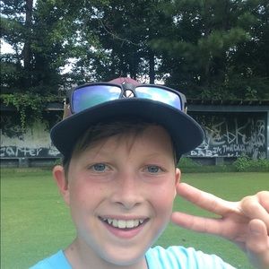 Meet your Posher, Charles