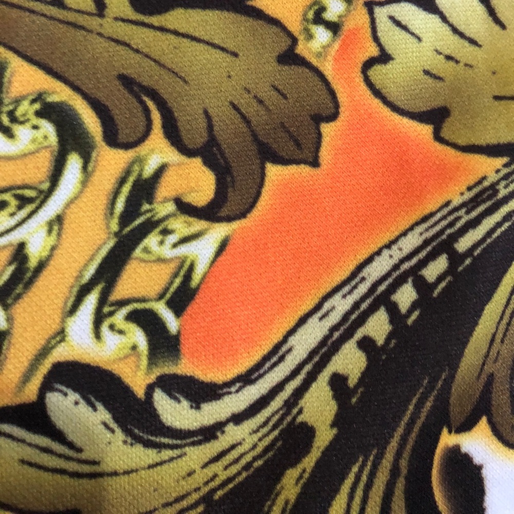 Beautiful versace print stapless mini dress - Picture 5 of 6