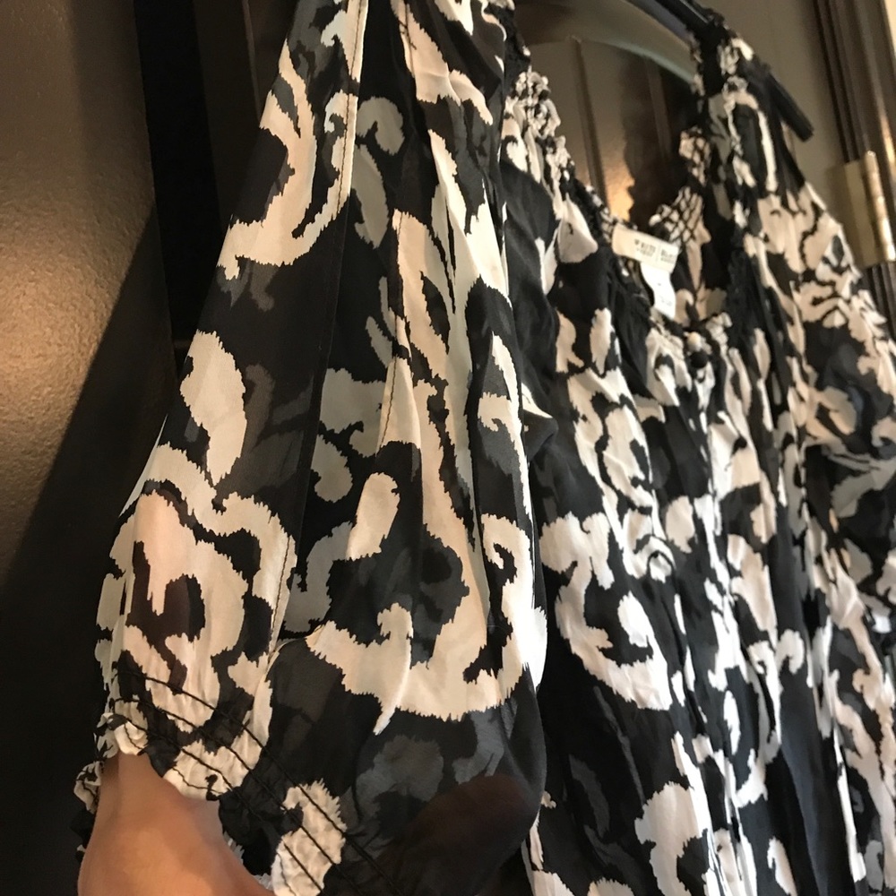 White House Black Market Sheer Silk Top - Picture 4 of 5