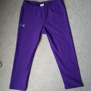 Under Armour crops