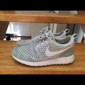 Nike Women's Size 10 Sneakers