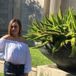 Meet your Posher, Taylor