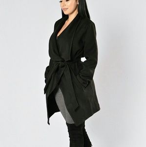 Fashion Nova, xl, nwt, Manhattan coat Black!