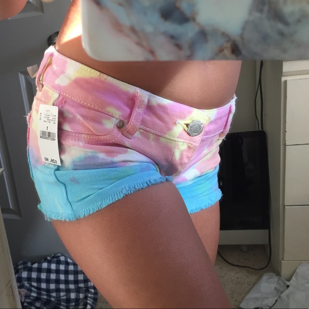 Cute tie dye festival shorts size 1