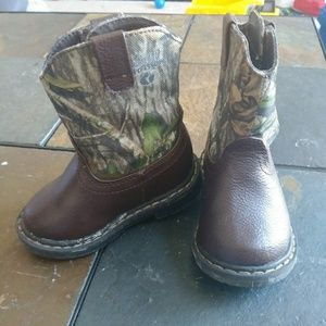 Mossy Oak toddler boots