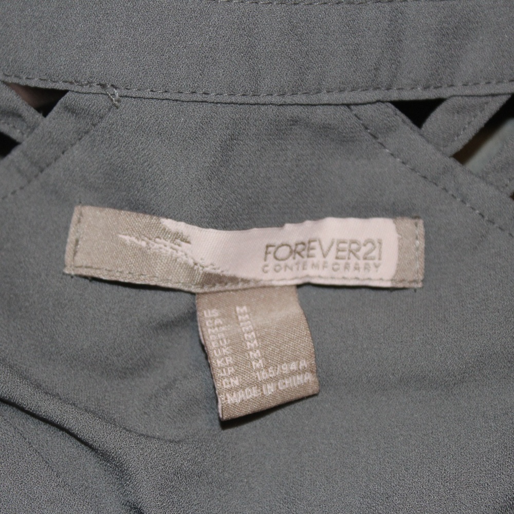 Gray Blouse - Picture 7 of 7