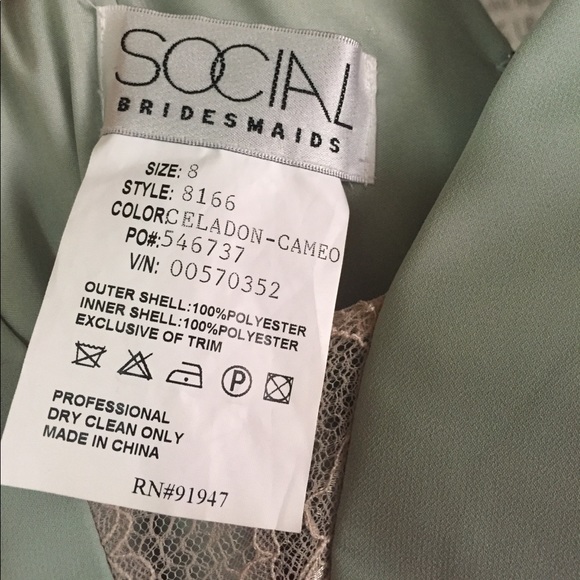 Dress 👗 - Picture 4 of 4