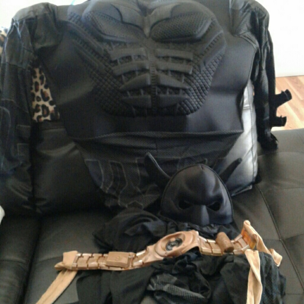 Men costume batman