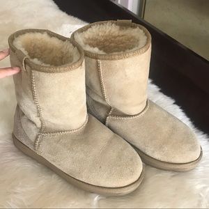 Ugg Boots EUC Ugg Boots EUC