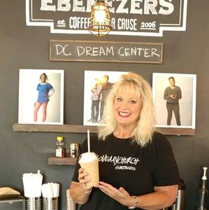 Meet your Posher, Joy