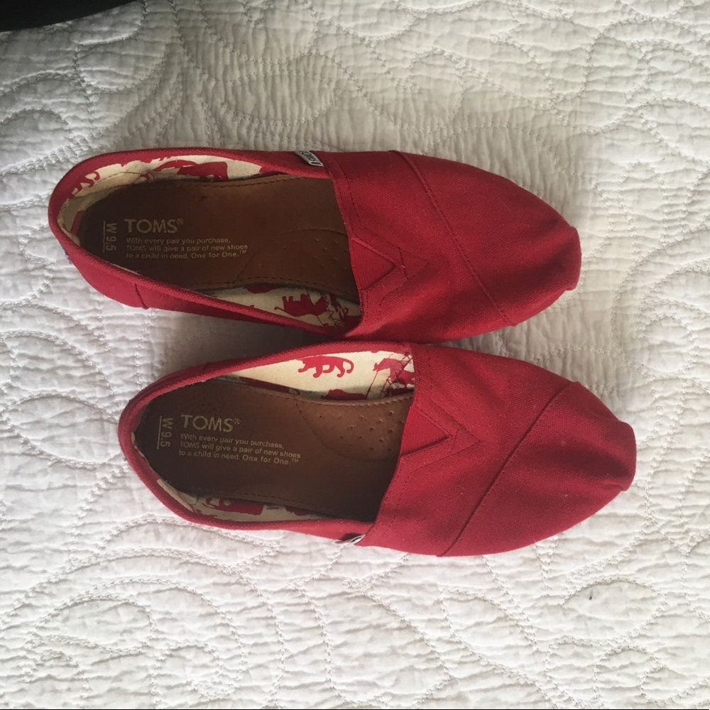 Red Toms Shoes Slip On