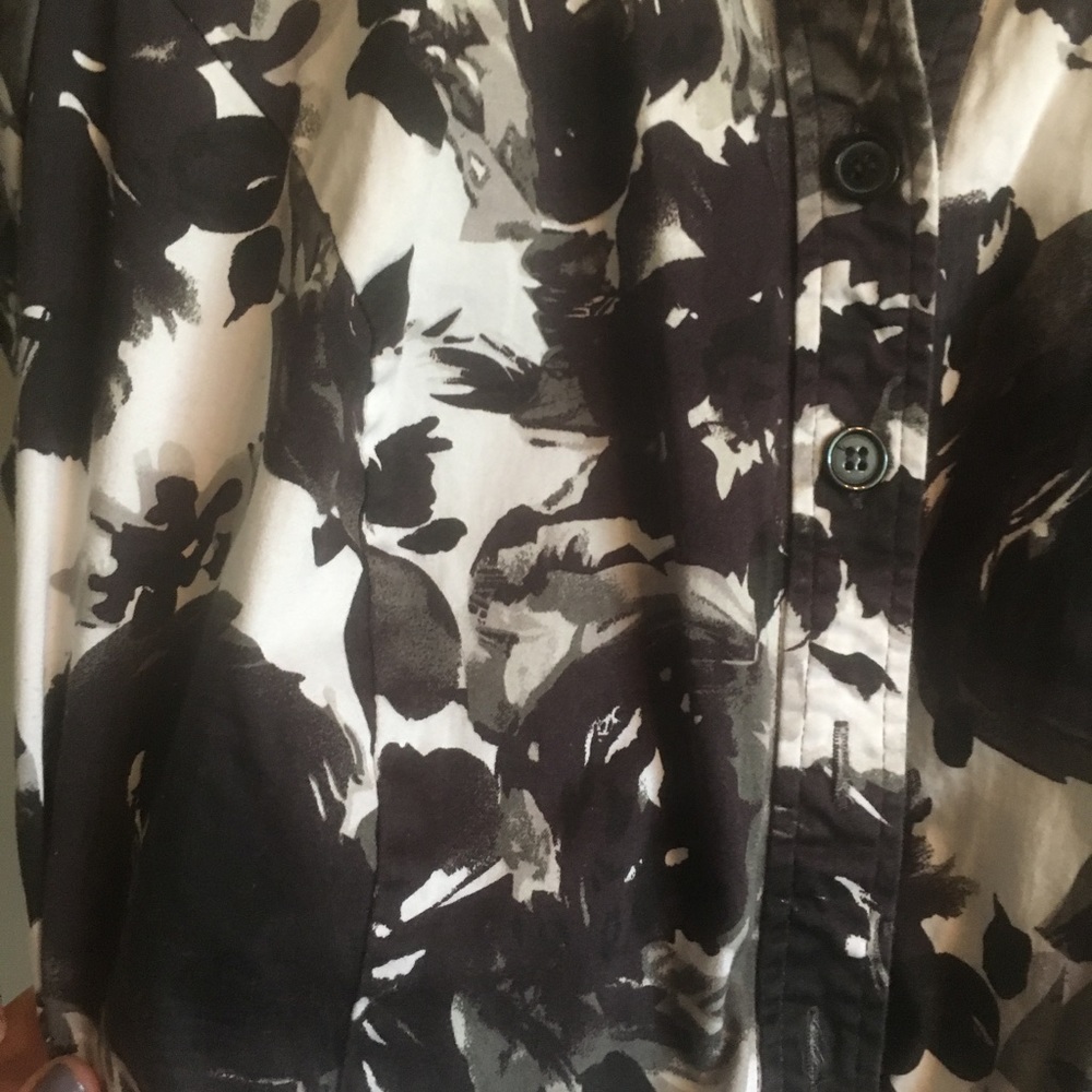 Lane Bryant button down wrap dress - Picture 2 of 3