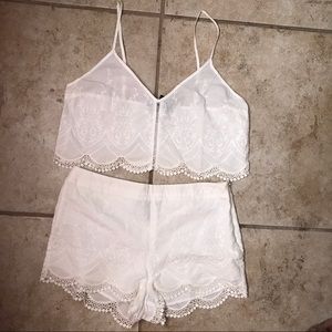 White Set