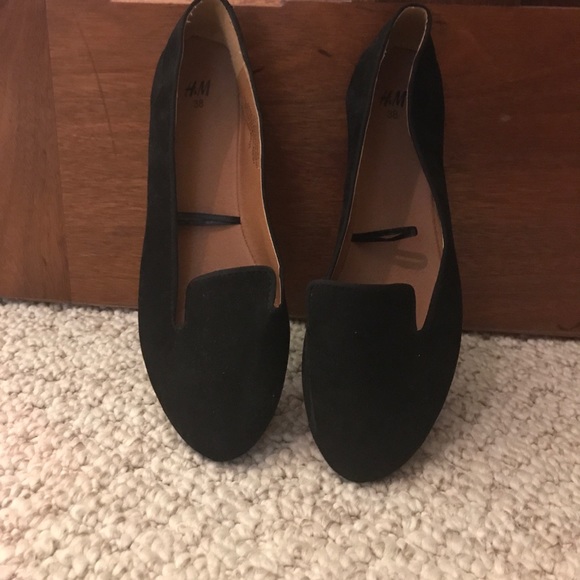 Black H&M Flats - Picture 1 of 1