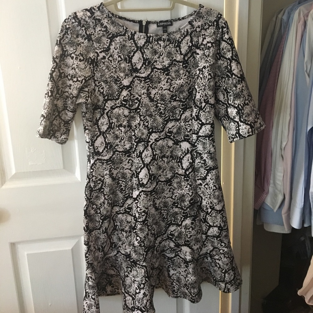 Express size 10 snake print dress