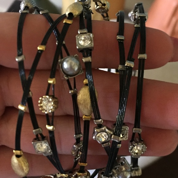 9 Muti-metal bangles. - Picture 3 of 3