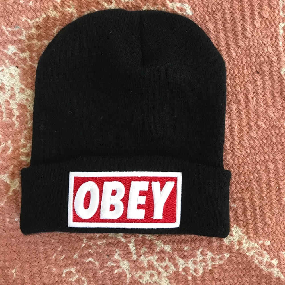 🃏OBEY🃏 Thick-Knit Classic Beanie