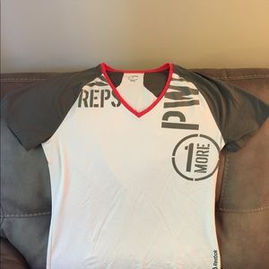 Reebok Playdry althletic short sleeve shirt