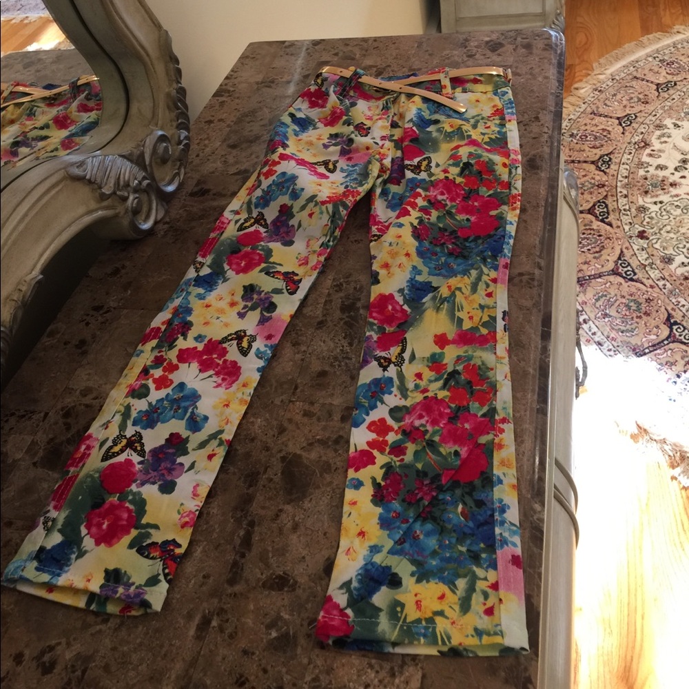 Adorable pants for girls