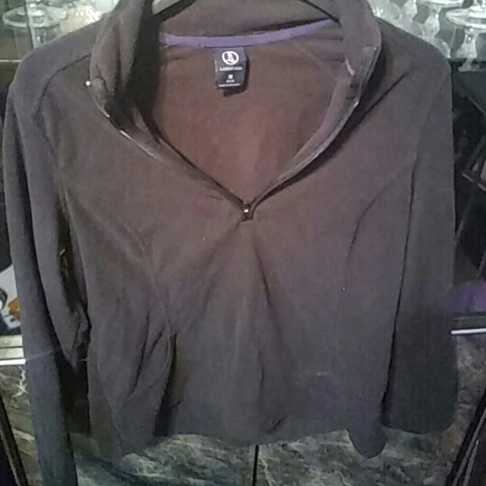 Pullover fleece