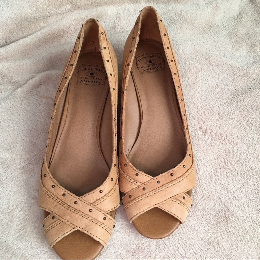 Lucky Brand tan leather heels size 10