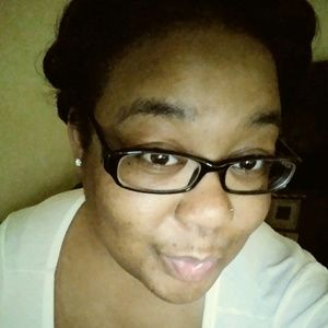 Meet your Posher, Lakeisha