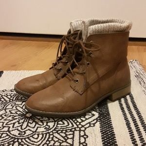 Shoe Dazzle Ankle Boots
