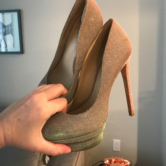 Brian Atwood Platforms - Picture 7 of 7