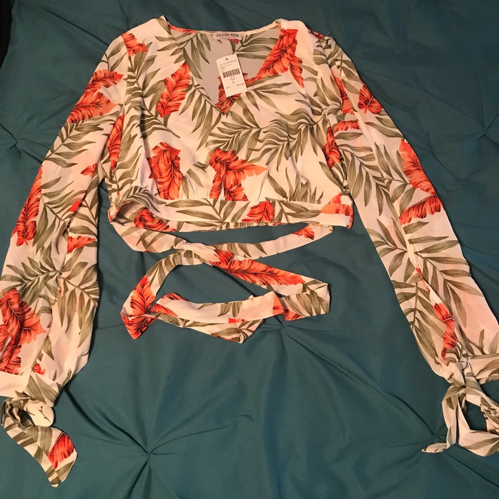 Open-Arm long sleeve top