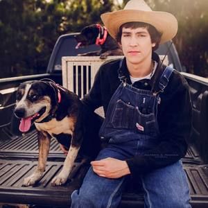 Meet your Posher, Ethan