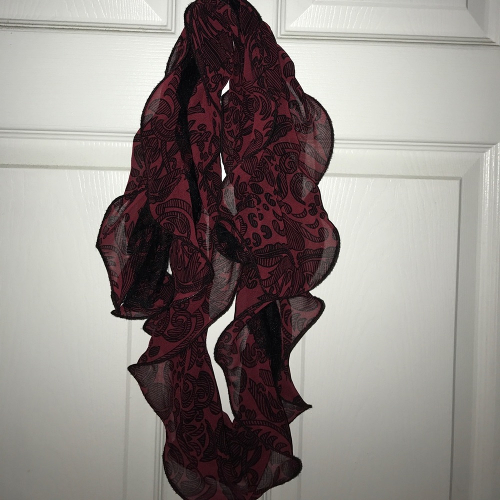 Scarf - Picture 3 of 3