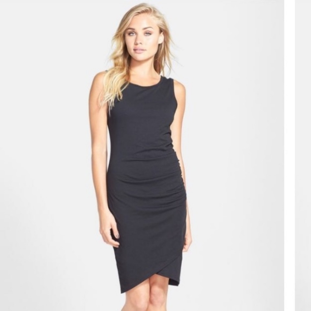 Tildon black crew neck dress size extra small