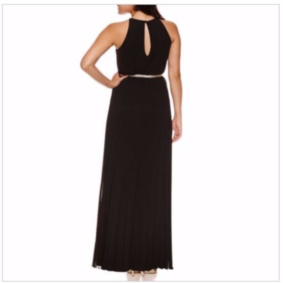 BISOU BISOU Formal Black Sleeveless Dress | 2 - Picture 5 of 8