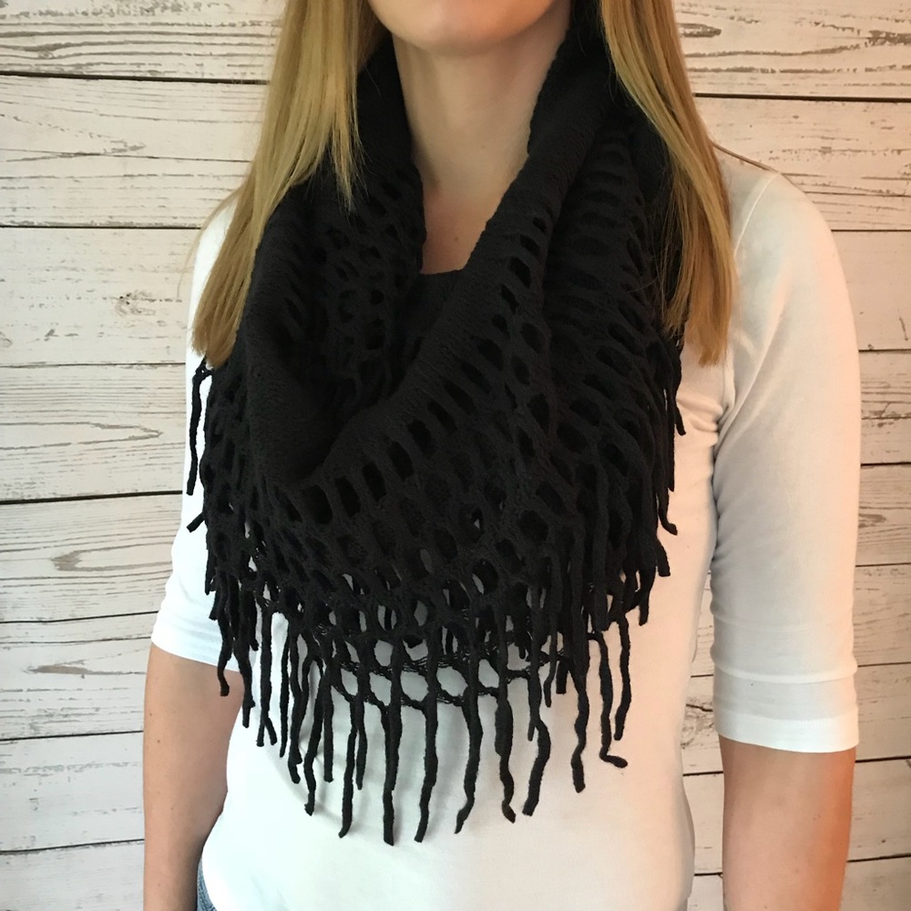 Infinity Scarf Black