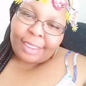 Meet your Posher, Ebonee