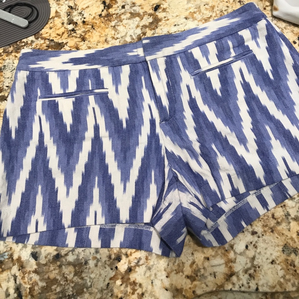 Gap shorts