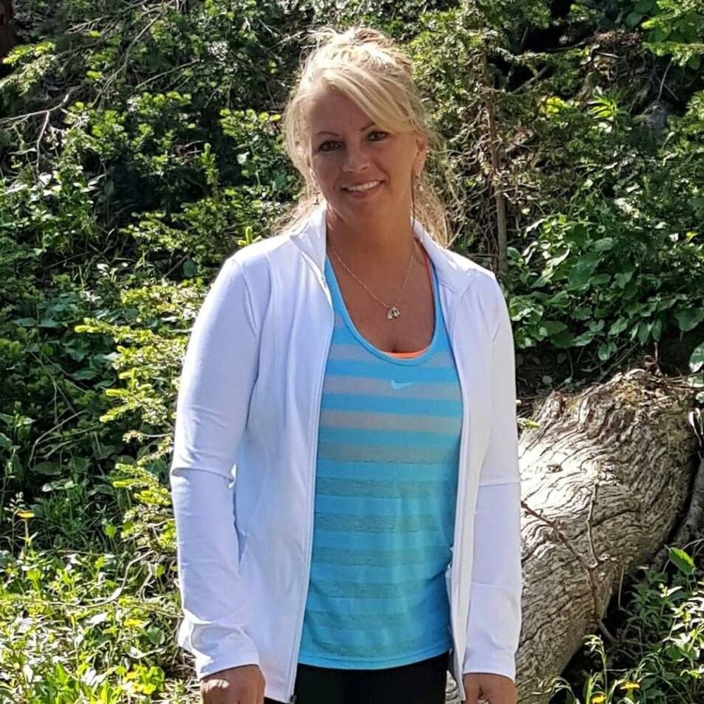 Meet your Posher, Steffany
