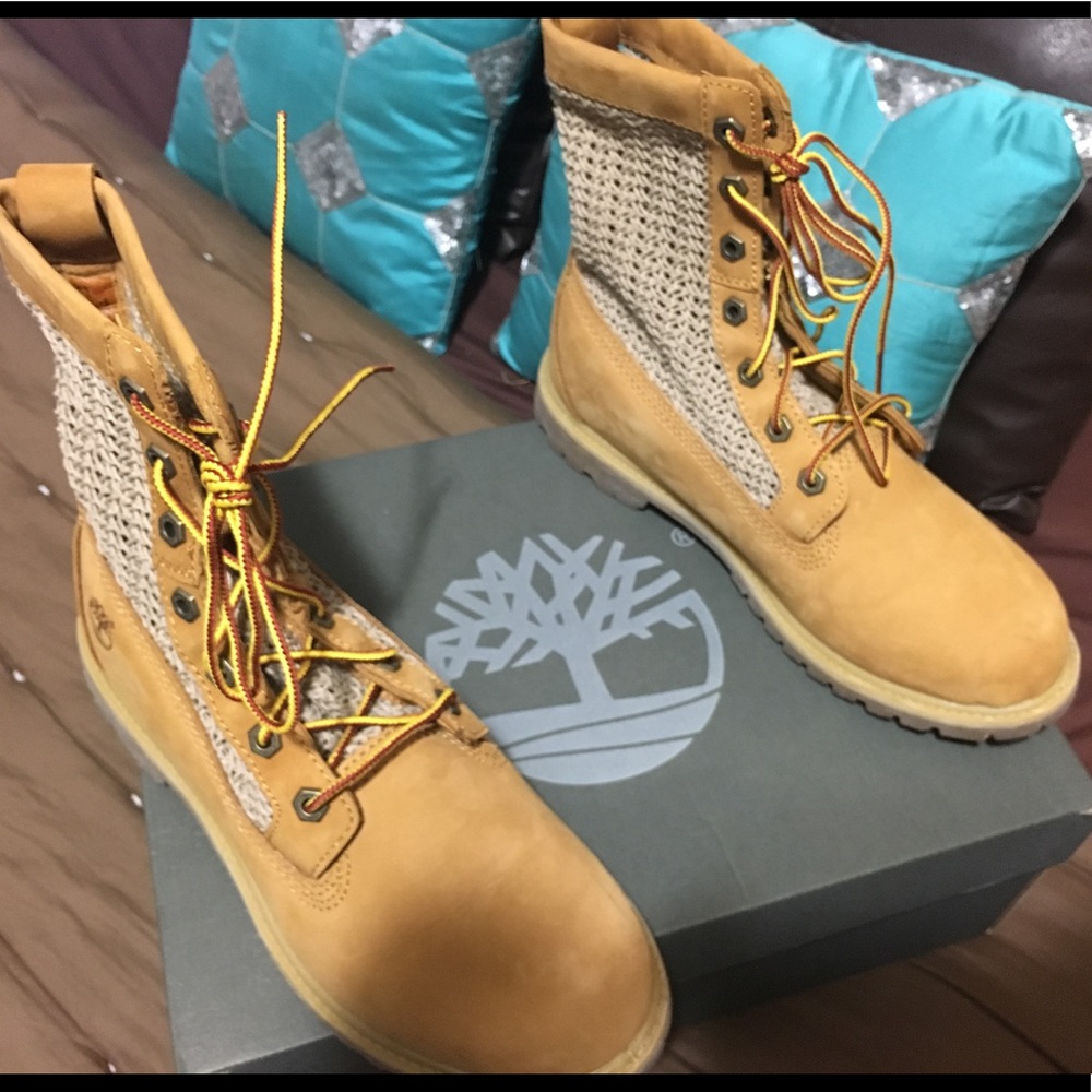 Timberlands Ladies size 9