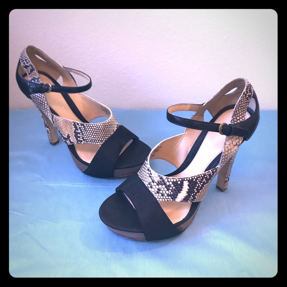 Boutique 9 leather snakeskin platforms sz 8.5