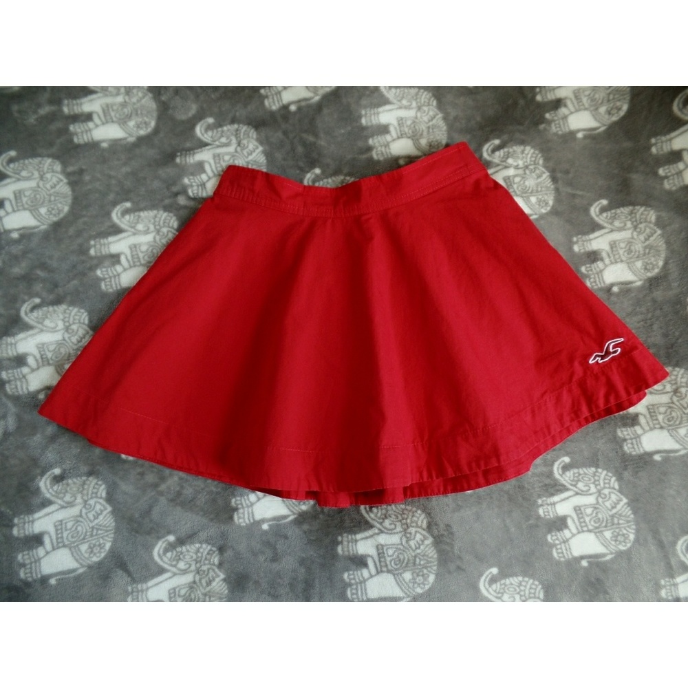Ruby Red Hollister Skater Skirt