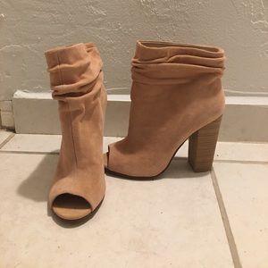 Chinese Laundry Laurel bootie