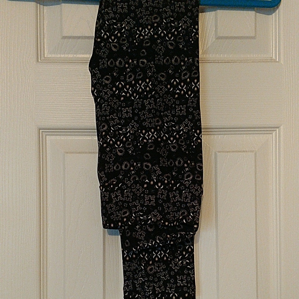 NWOT LulaRoe Leggings