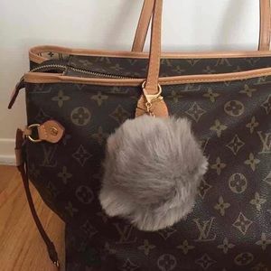 NWOT Gray Fur Ball Fuzzy Key Chain Accessory