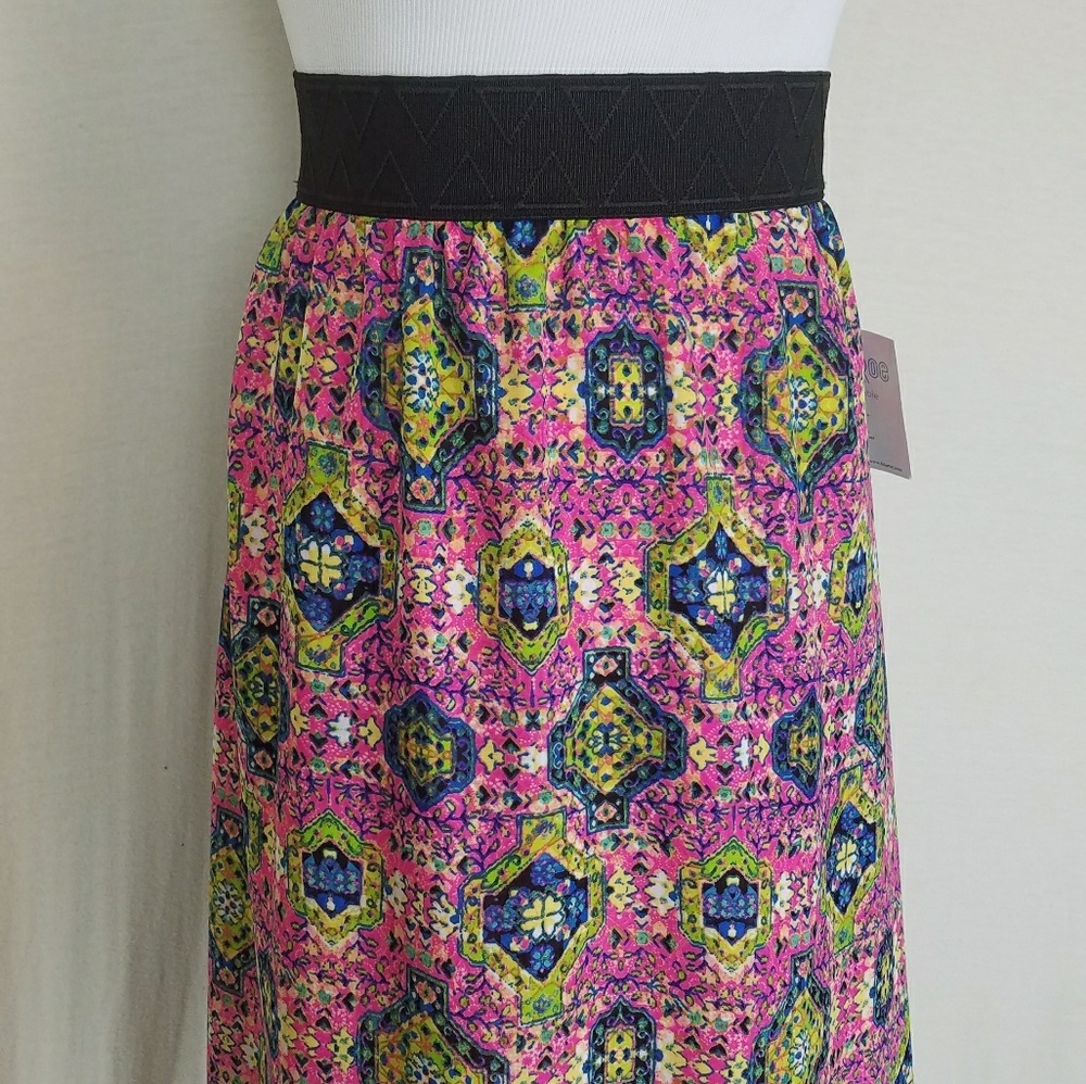 LuLaRoe Lola skirt