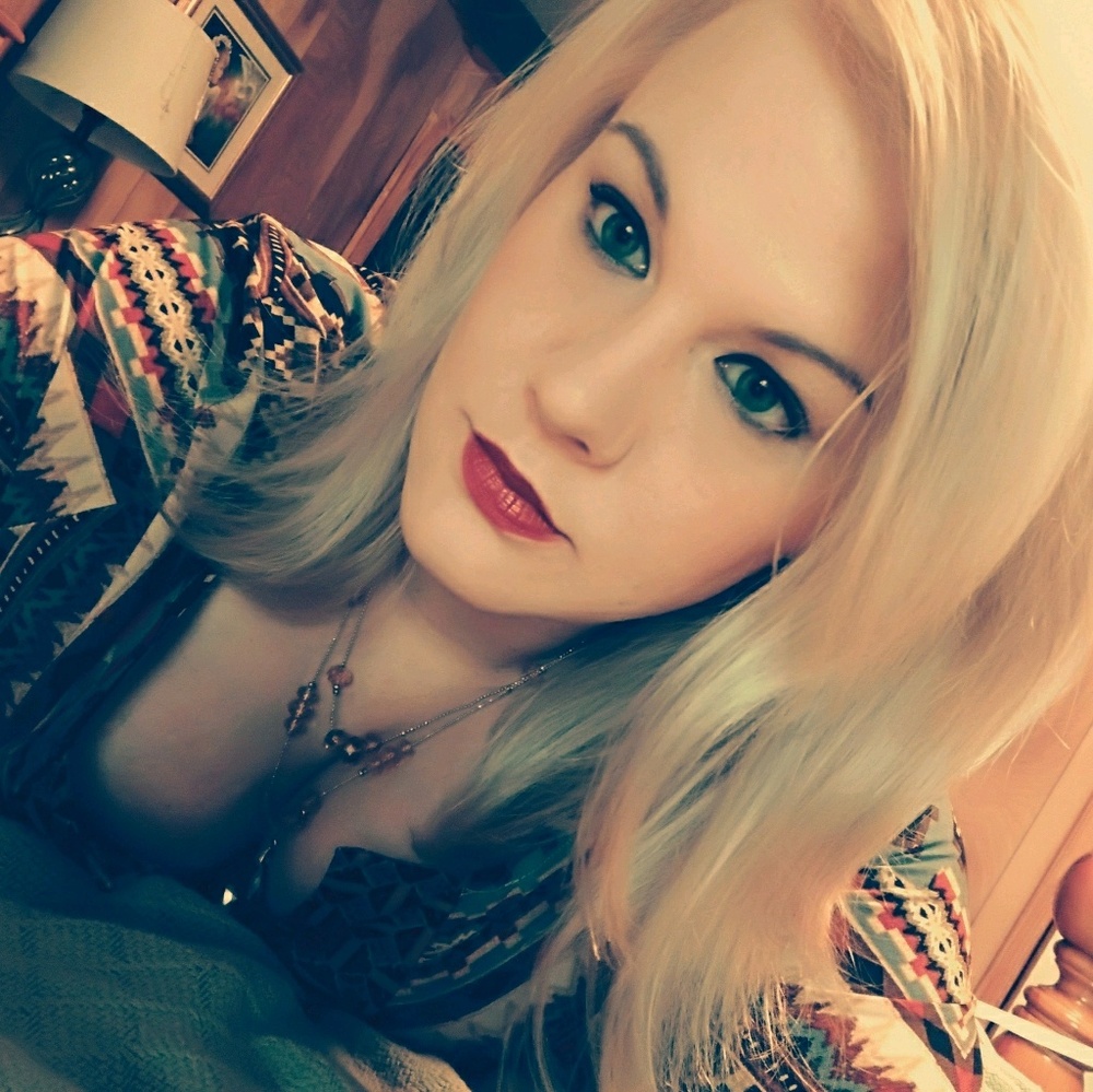 Meet your Posher, Amy