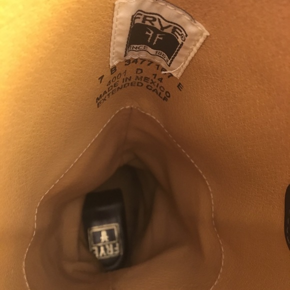 FRYE size 7 extended calf leather brown boot - Picture 7 of 7