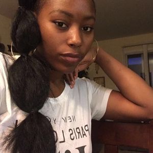 Meet your Posher, Kenyana