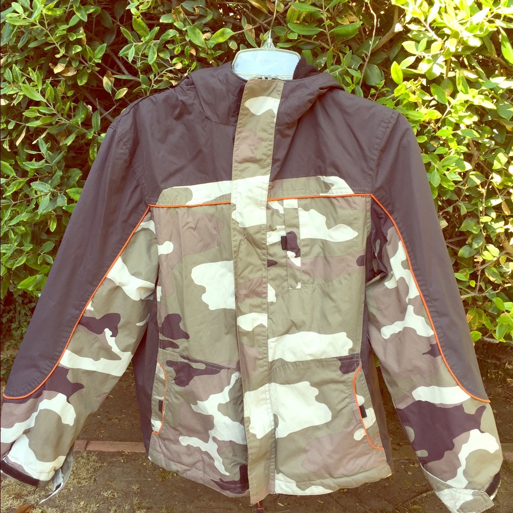 Youth Waterproof winter jacket camouflage L